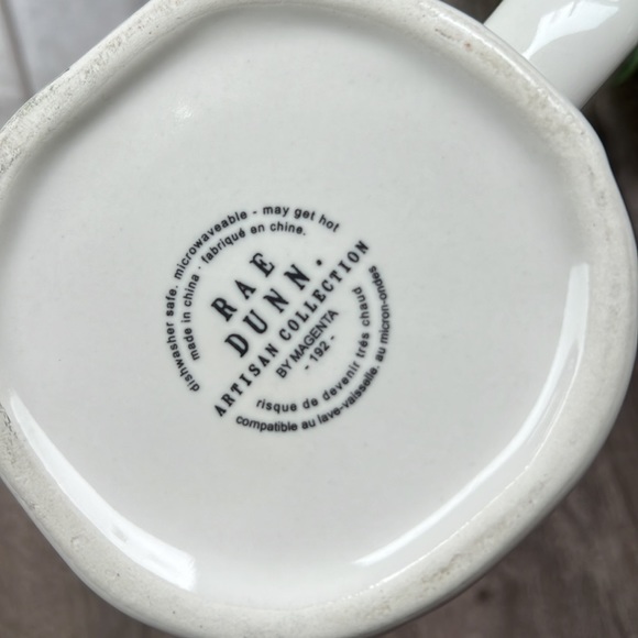 RAE DUNN - Best Teacher Ever Mug - Picture 4 of 5